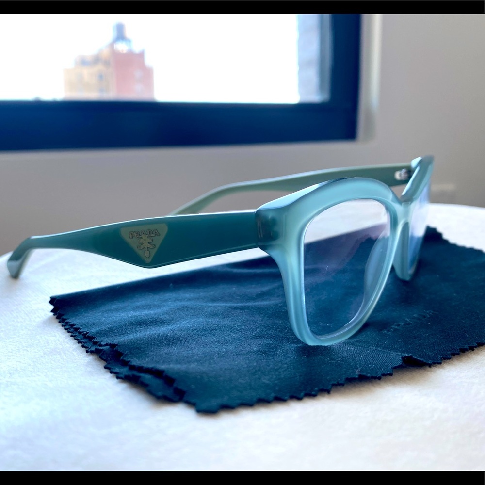 Beautiful Cat Eye Prada Frames